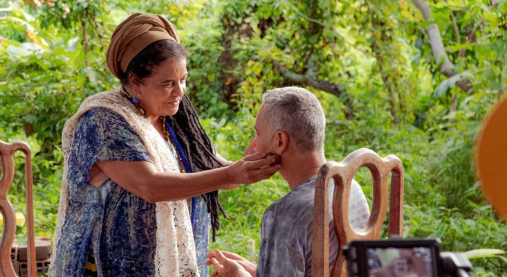 Sidarta e a mãe de santo criaturas da mente